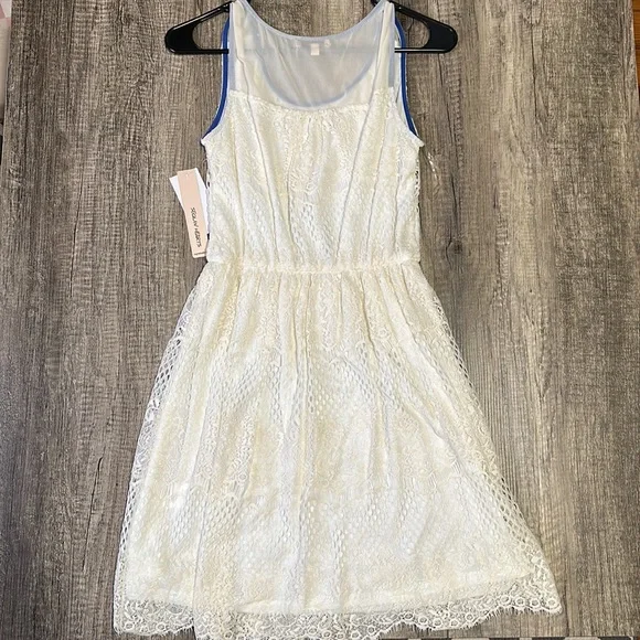 Sequin Hearts Cream Dress (NWT) - Picture 3 of 3